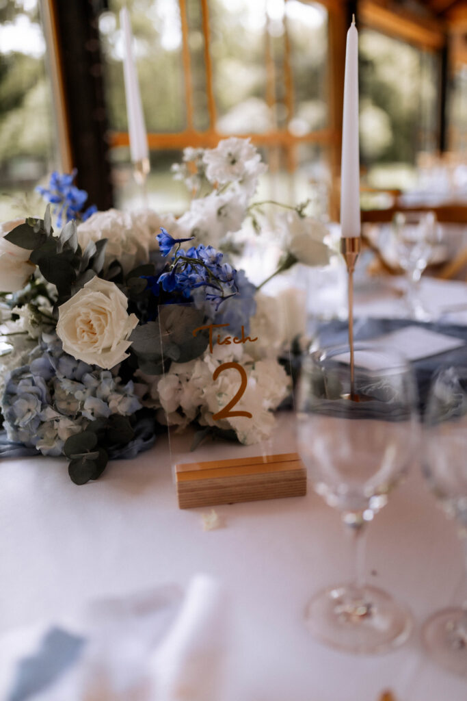 Getting Ready, Hochzeitsfotografie, Bad Schönborn, Raum Karlsruhe, Heidelberg, Mannheim, Pfalz, Babybauchshooting, Schwangerschaftsshooting, Coupleshooting, Kindergartenfotografie