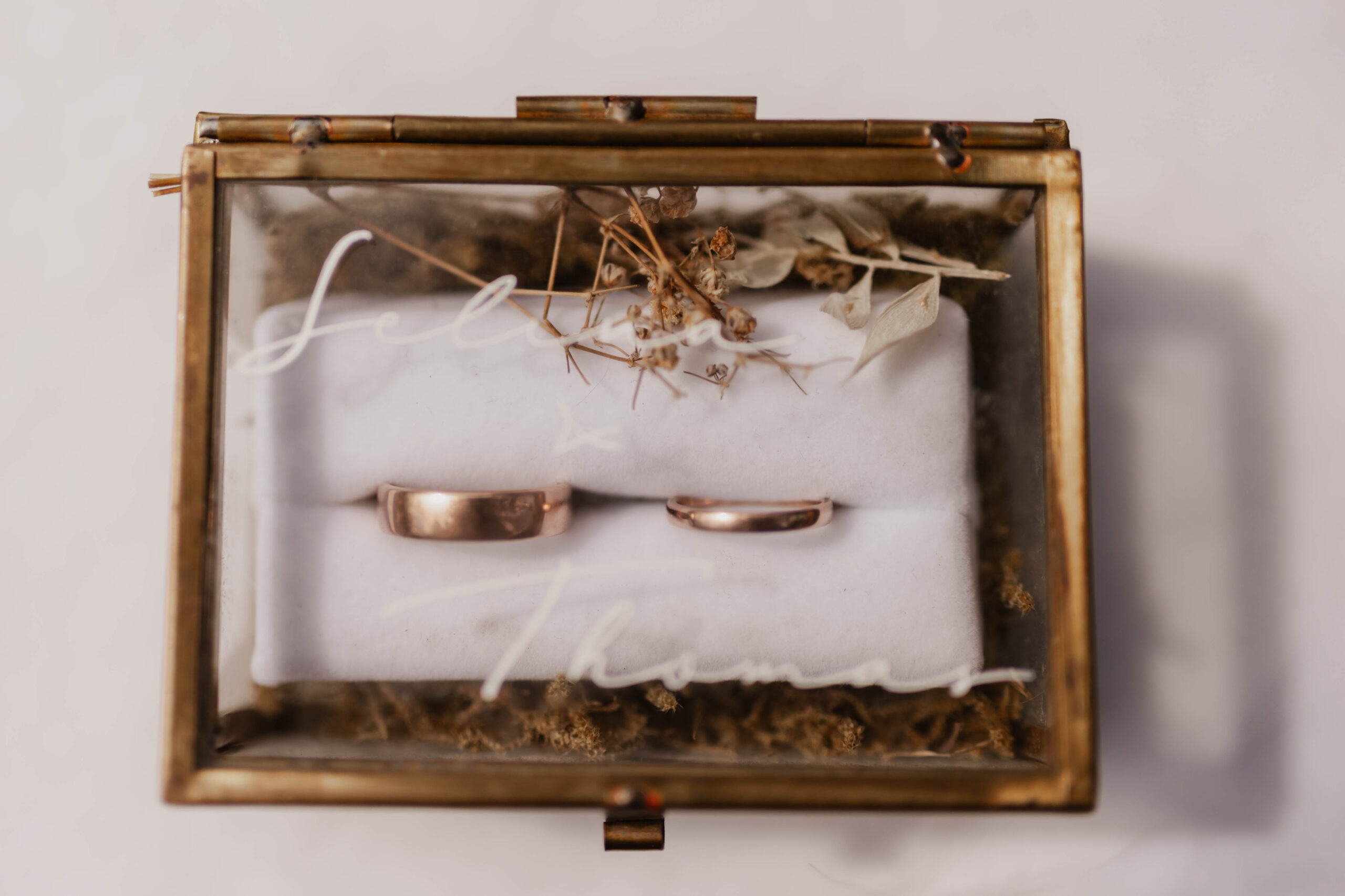 Getting Ready, Hochzeitsfotografie, Bad Schönborn, Raum Karlsruhe, Heidelberg, Mannheim, Pfalz, Babybauchshooting, Schwangerschaftsshooting, Coupleshooting